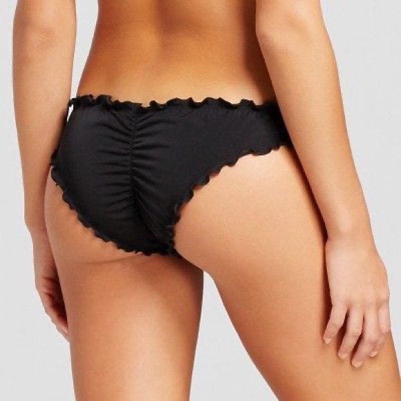 Shade & Shore Other - Shade & Shore scrunch M black bikini bottoms